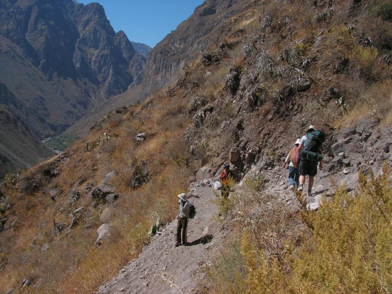 1318A_Colca_Dolly y Familia 